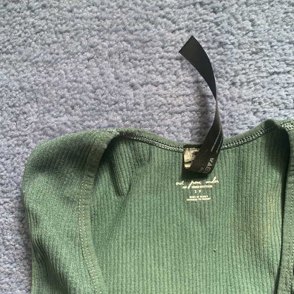 Urban Outfitters Out From Under seamless cropped top - Picture 3 of 4